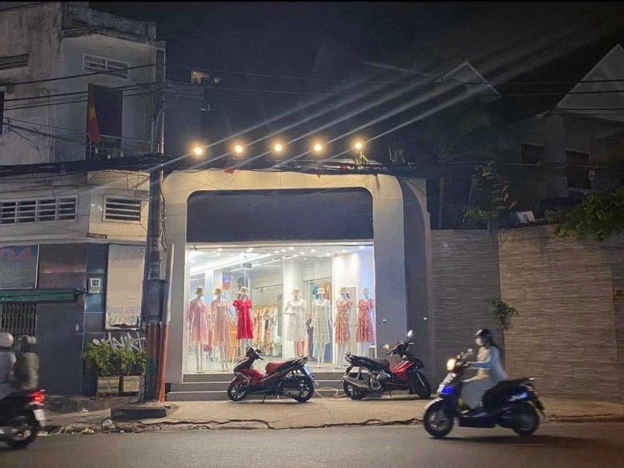 Cho thuê Nguyên căn MTĐ  Huỳnh Văn Bánh, P.12, Quận Phú Nhuận.